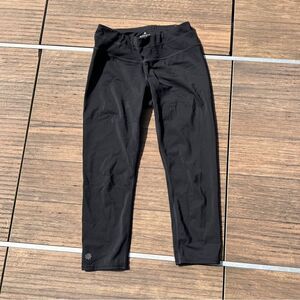 Athleta Cropped Running Capris | Size: Small | Color: Black